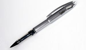 PENTEL TRADIO STYLO SVART