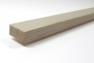 BALSATRÄ FYRKANTSSTAV 1000X3X3MM
